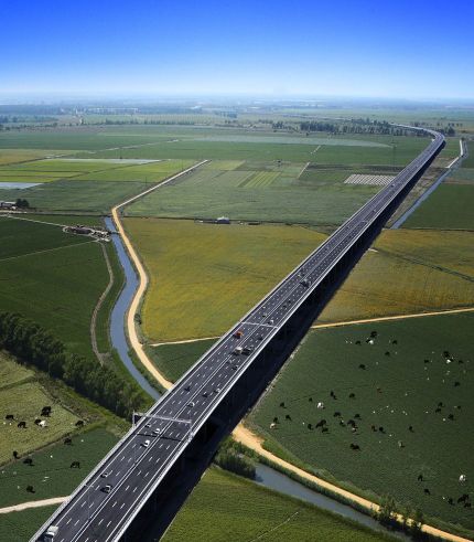 Ponte_Leziria_Com_Tráfego